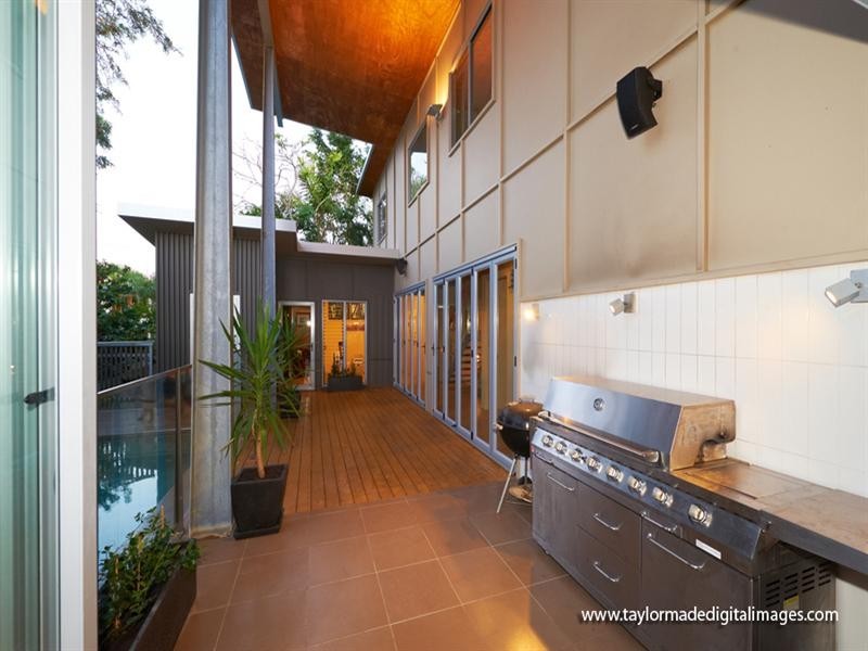 5 Stafford Street, East Brisbane QLD 4169