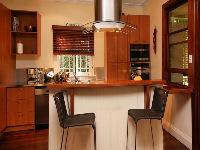 26 Abbotsleigh Street, Holland Park QLD 4121