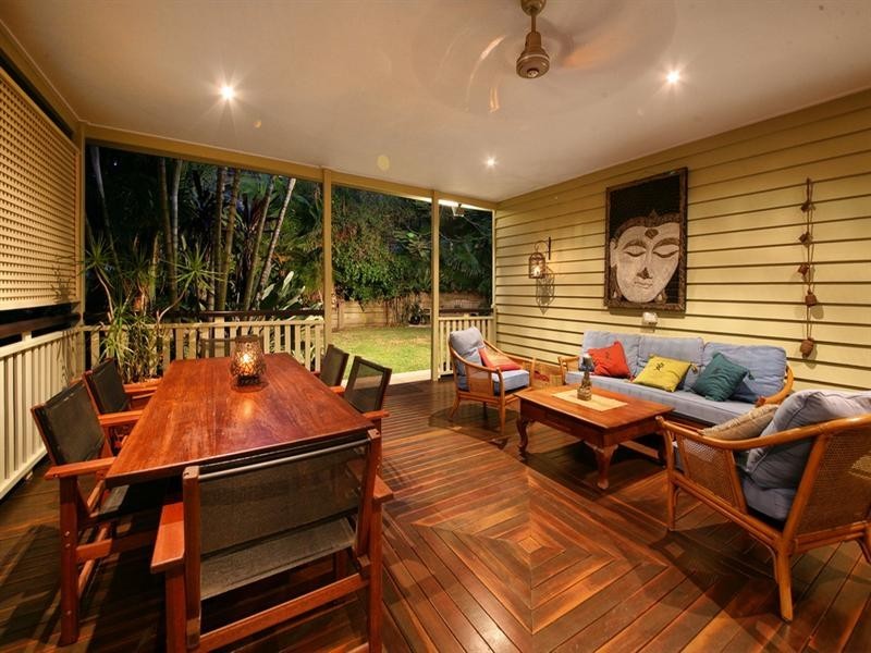 26 Abbotsleigh Street, Holland Park QLD 4121