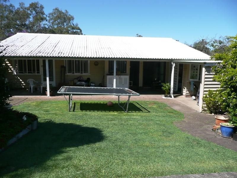 4 Orion Street, Coorparoo QLD 4151