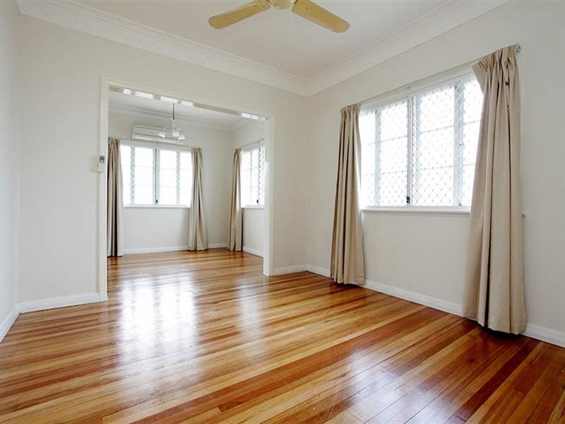 25 Gristock Street, Coorparoo QLD 4151