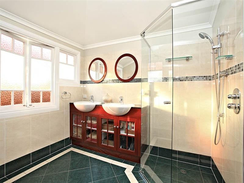 46 Princess Street, Camp Hill QLD 4152