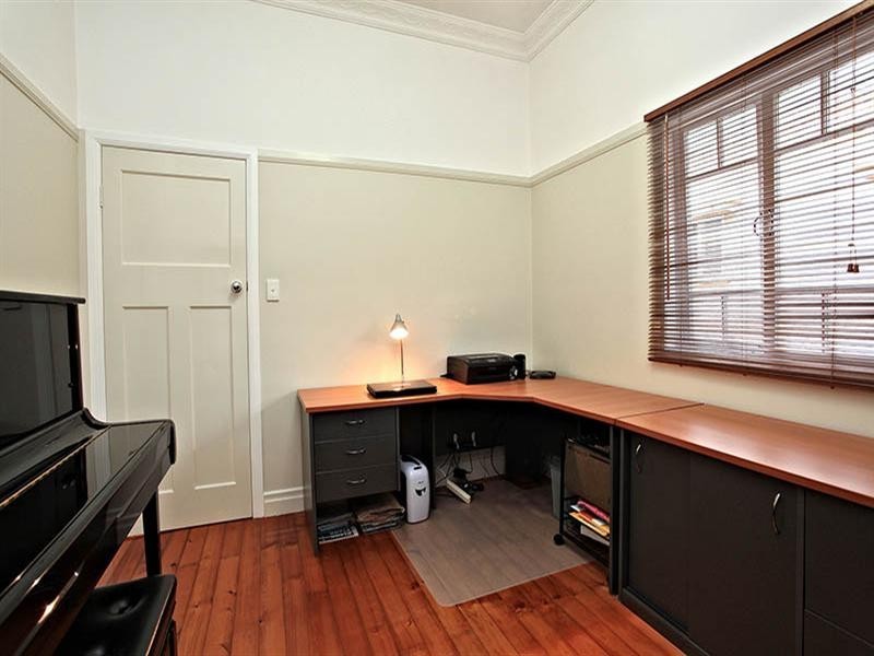 46 Princess Street, Camp Hill QLD 4152