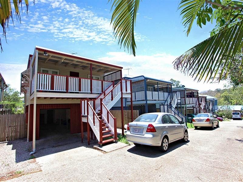 359 Enoggera Road, Newmarket QLD 4051