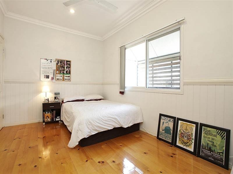 359 Enoggera Road, Newmarket QLD 4051