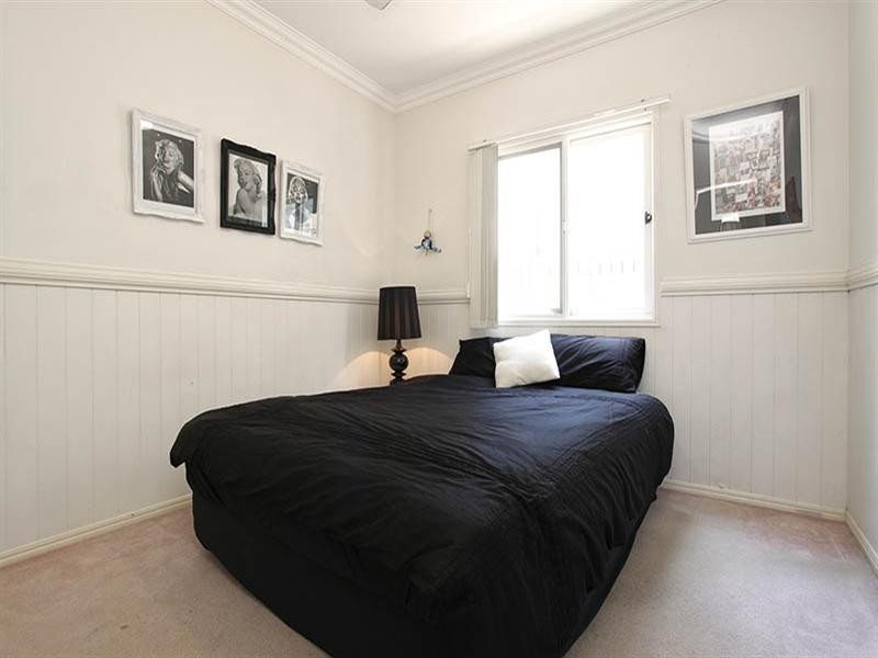 359 Enoggera Road, Newmarket QLD 4051