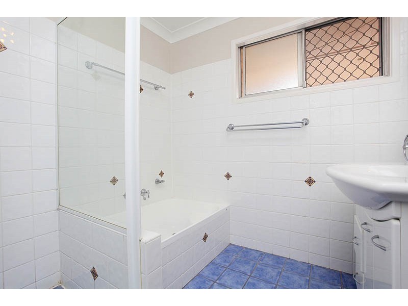 18 Ferol Street, Coorparoo QLD 4151