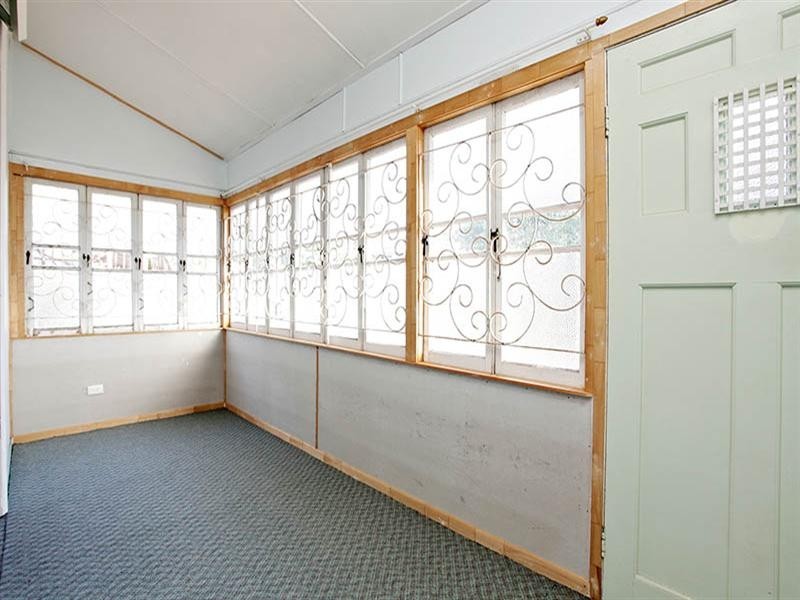 31 Jones Street, Highgate Hill QLD 4101