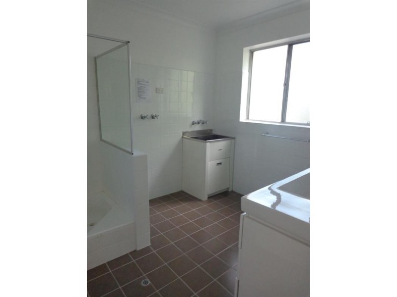 4/42 Pembroke Road, Coorparoo QLD 4151