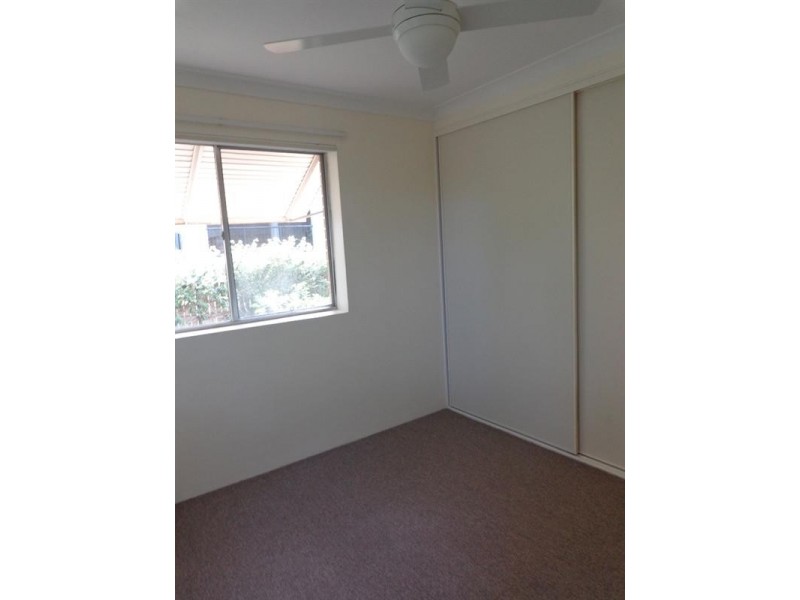 4/42 Pembroke Road, Coorparoo QLD 4151