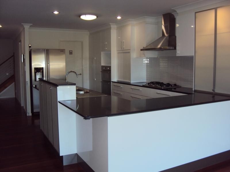 64a Baron Street, Greenslopes QLD 4120