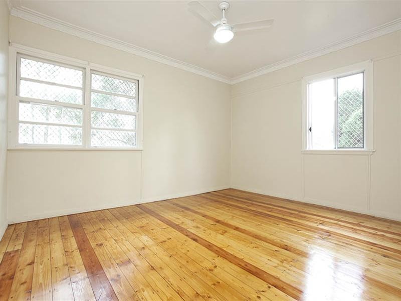 28 Canterbury Street, Mount Gravatt East QLD 4122