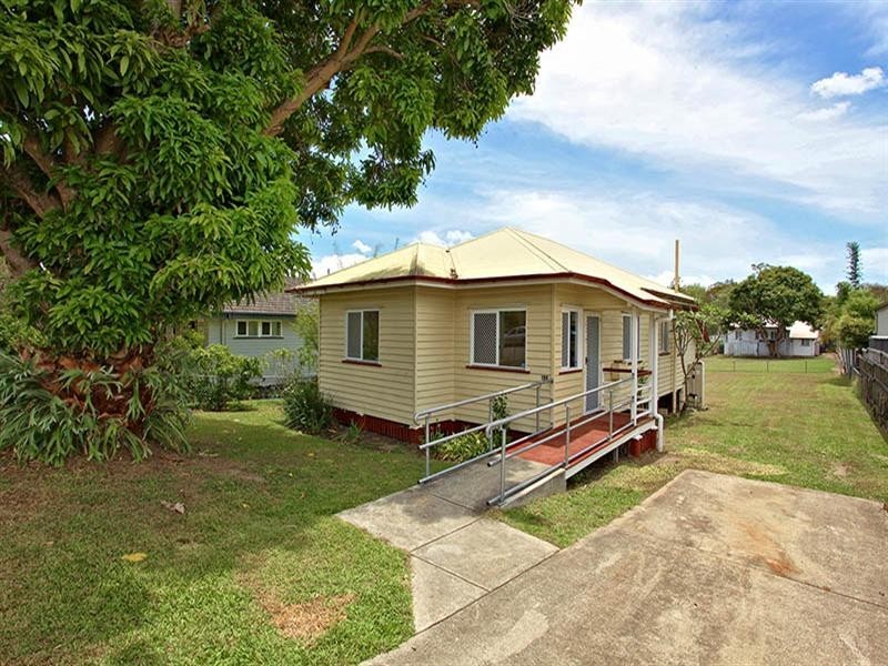 190 Beddoes Street, Holland Park QLD 4121