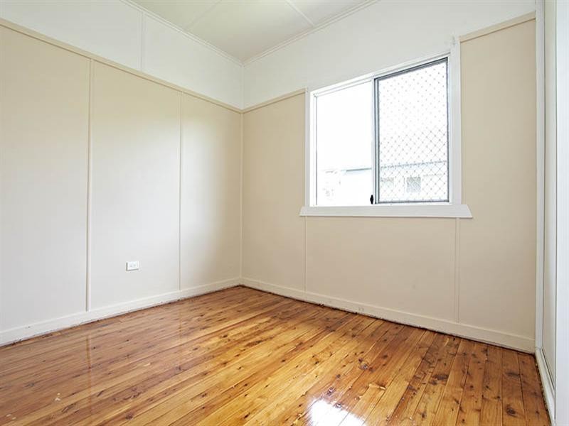 190 Beddoes Street, Holland Park QLD 4121