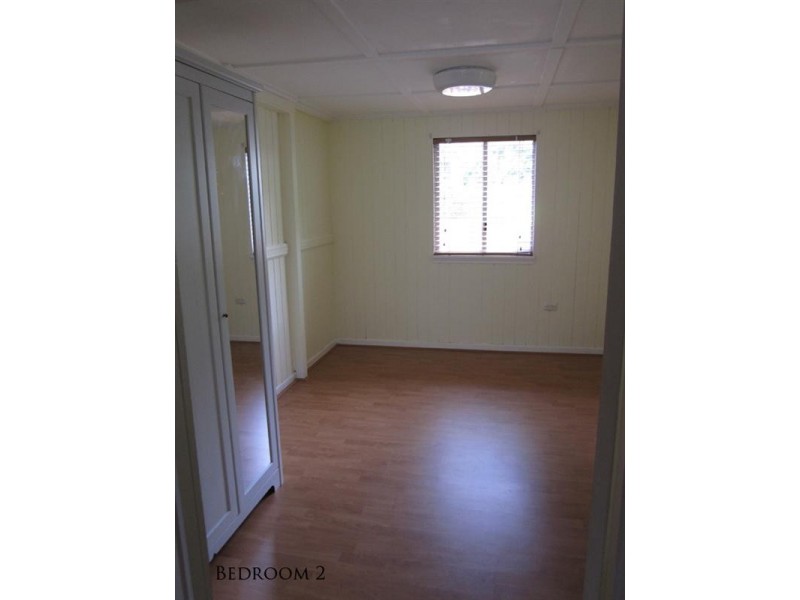 2 Coke Street, Camp Hill QLD 4152