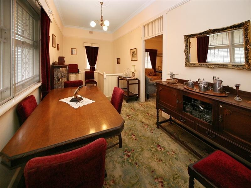 25 Curd Street, Greenslopes QLD 4120