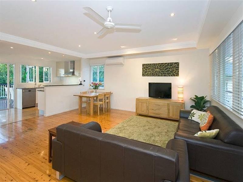 36 Glindemann Drive, Holland Park QLD 4121