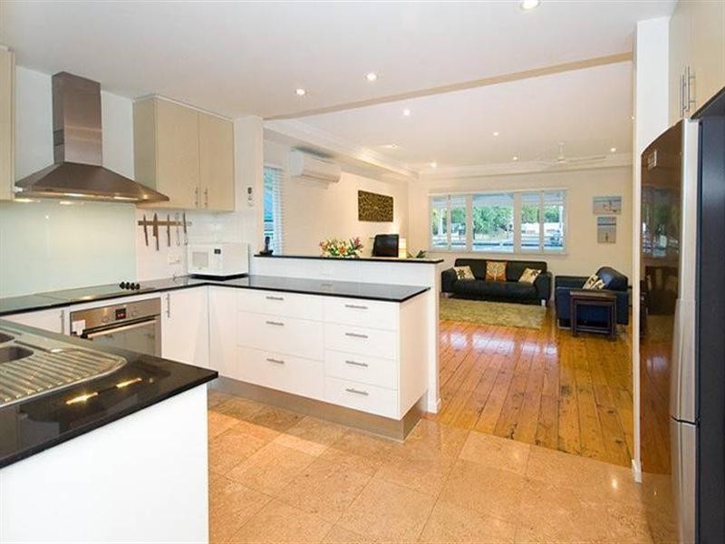 36 Glindemann Drive, Holland Park QLD 4121