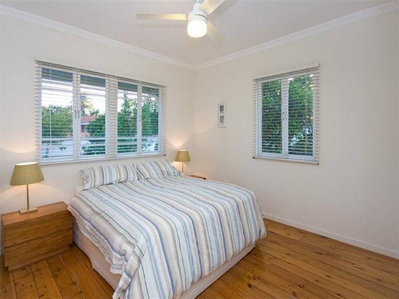 36 Glindemann Drive, Holland Park QLD 4121