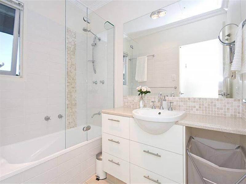 36 Glindemann Drive, Holland Park QLD 4121