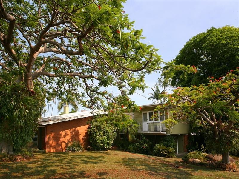 36 Otway Street, Holland Park QLD 4121