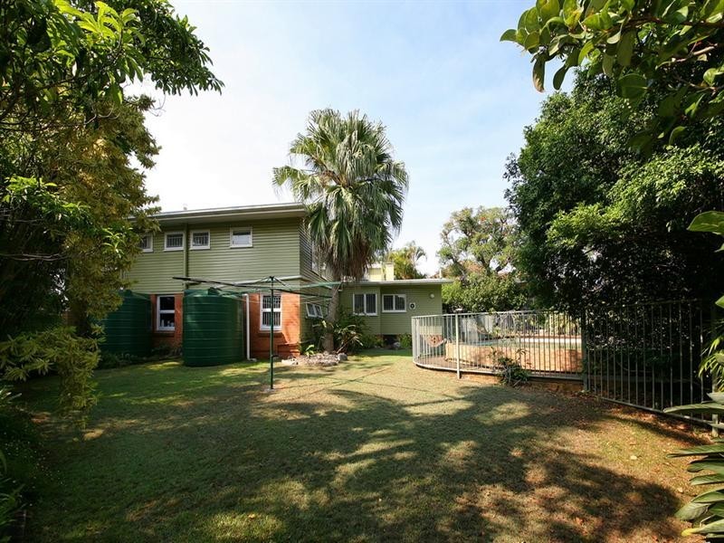 36 Otway Street, Holland Park QLD 4121