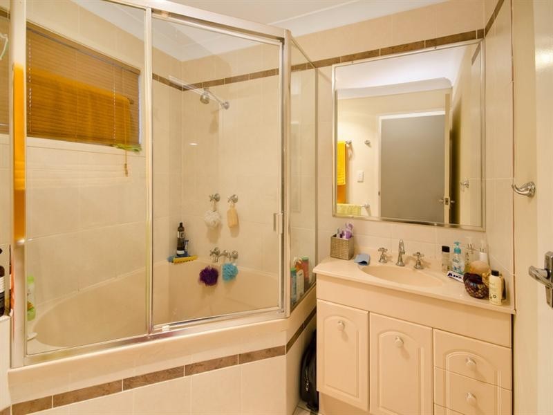 56 Blackwood Avenue, Morningside QLD 4170