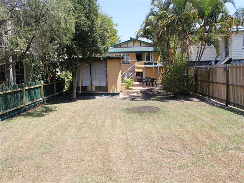 27 Burke Street, Coorparoo QLD 4151