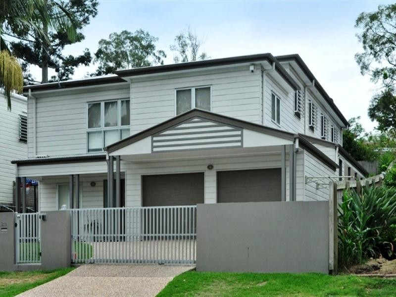 213 Ferguson Road, Norman Park QLD 4170