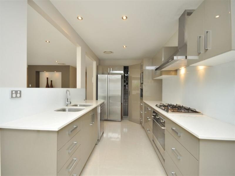 213 Ferguson Road, Norman Park QLD 4170