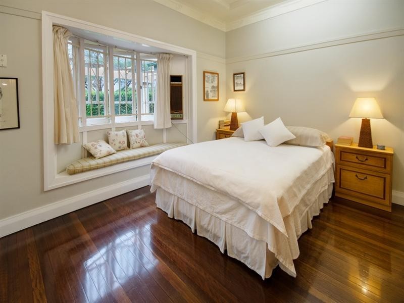 523 Cavendish Road, Coorparoo QLD 4151