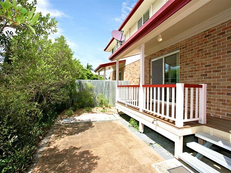 3/57 Dickenson Street, Carina QLD 4152