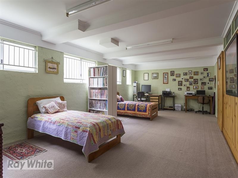 44 Henderson Street, Camp Hill QLD 4152