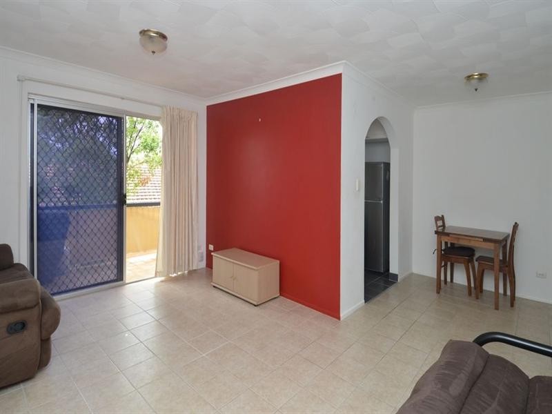 2/45 Derby Street, Coorparoo QLD 4151