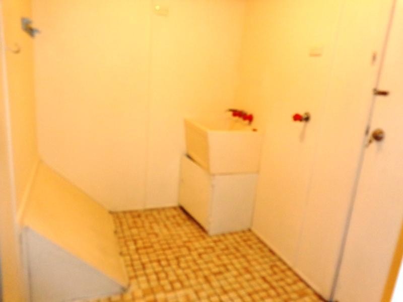 93 Old Cleveland Road, Greenslopes QLD 4120