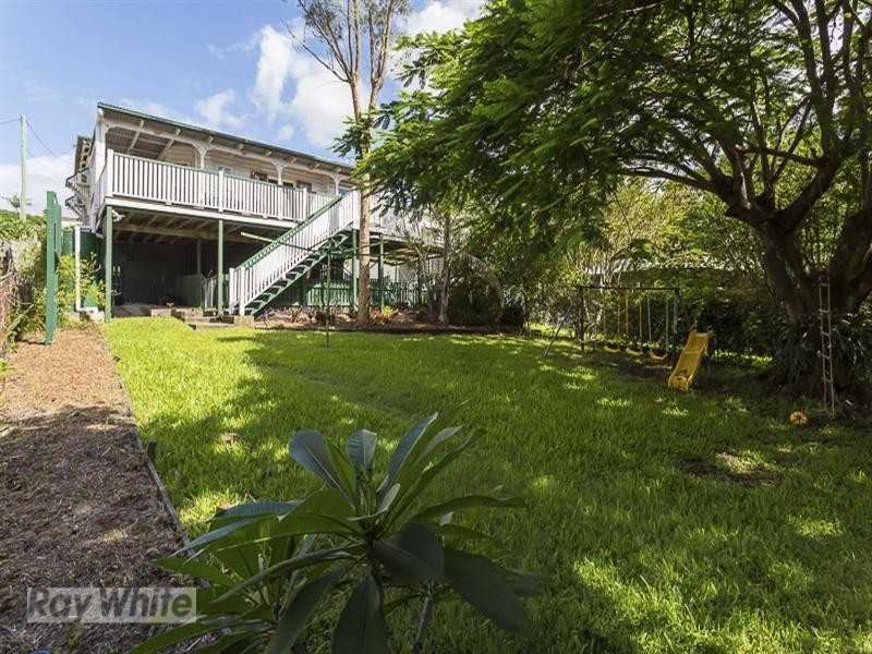 50 Raff Avenue, Holland Park QLD 4121