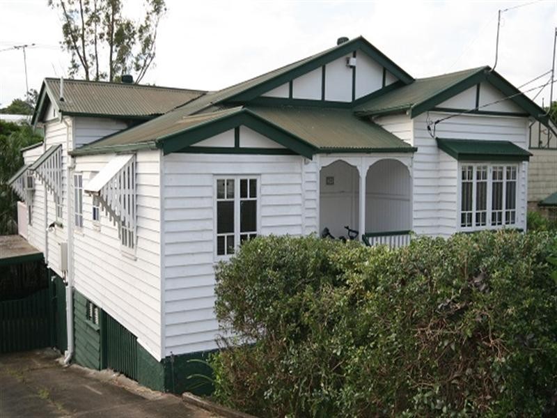 50 Raff Avenue, Holland Park QLD 4121