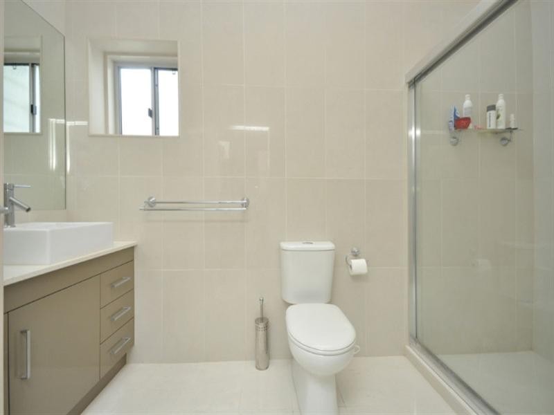 213 Ferguson Road, Seven Hills QLD 4170