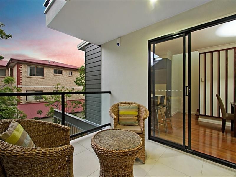 3-9 Haig Street, Coorparoo QLD 4151