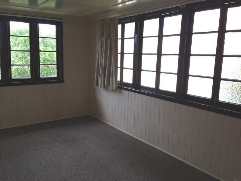 271 Chatsworth Road, Coorparoo QLD 4151