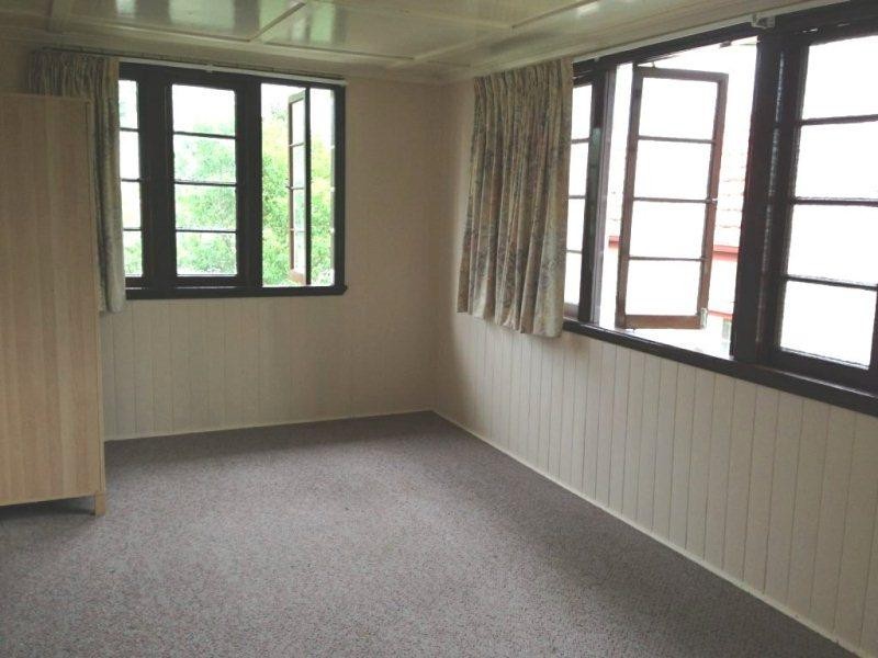 271 Chatsworth Road, Coorparoo QLD 4151