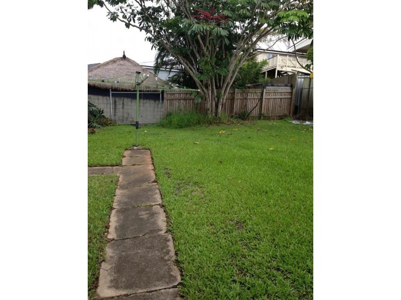 271 Chatsworth Road, Coorparoo QLD 4151