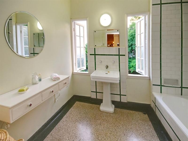 6 Letchworth Road, Coorparoo QLD 4151