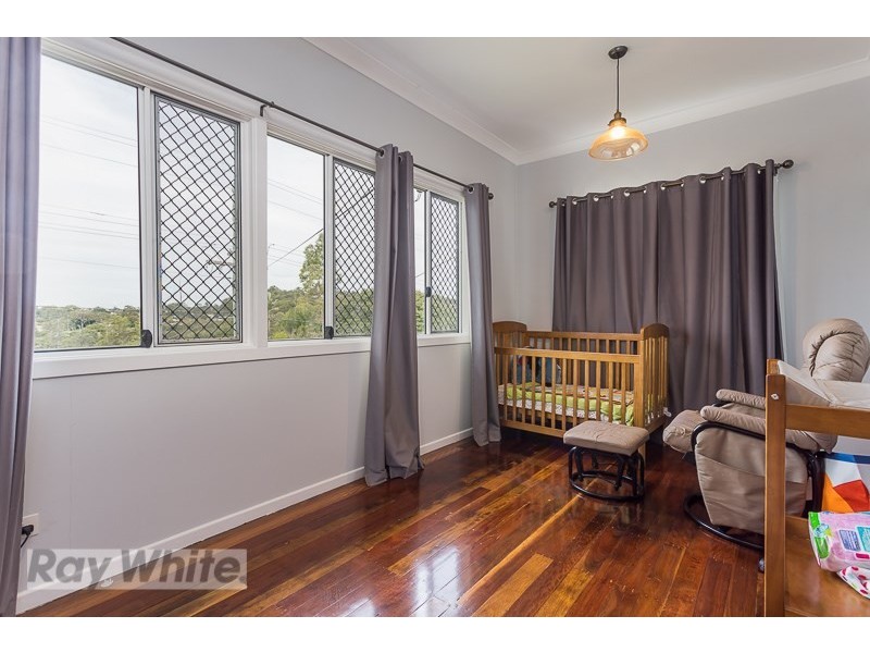 202 Oates Avenue, Holland Park QLD 4121