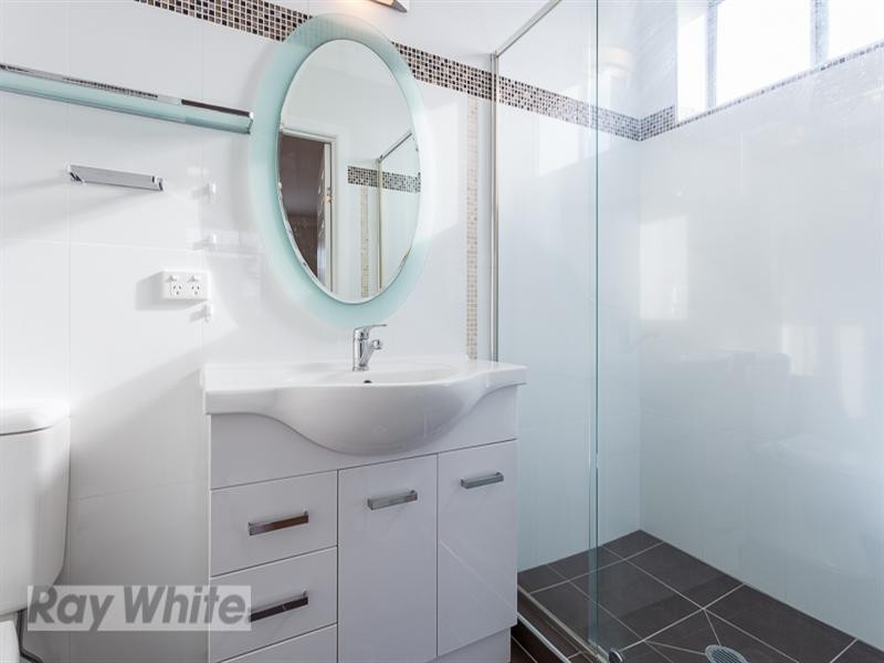 1/16 Rialto Street, Coorparoo QLD 4151