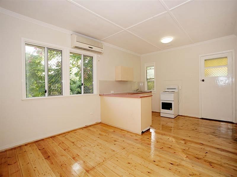 54 Nightingale Street, Mount Gravatt East QLD 4122