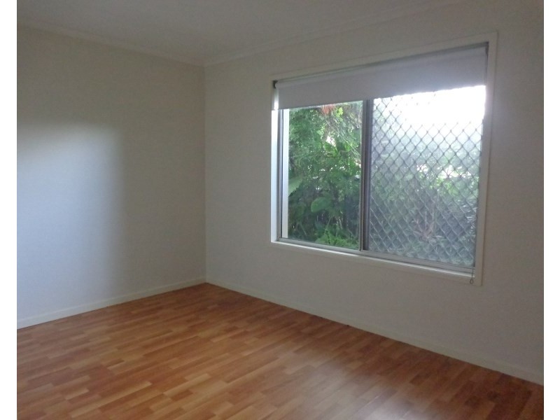 585 Cavendish Road, Coorparoo QLD 4151