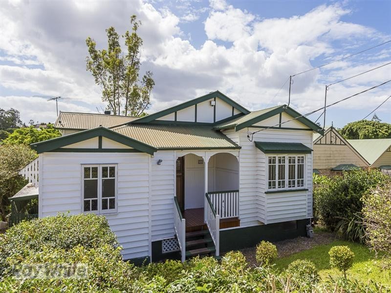 50 Raff Avenue, Holland Park QLD 4121