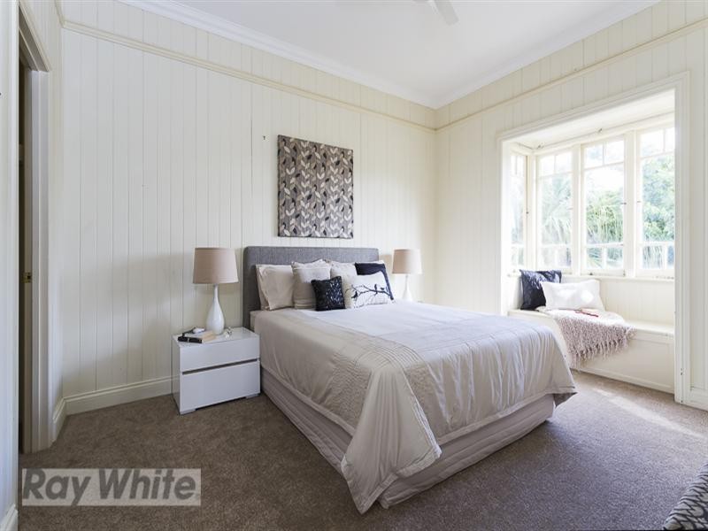 1/274 Cavendish Road, Coorparoo QLD 4151