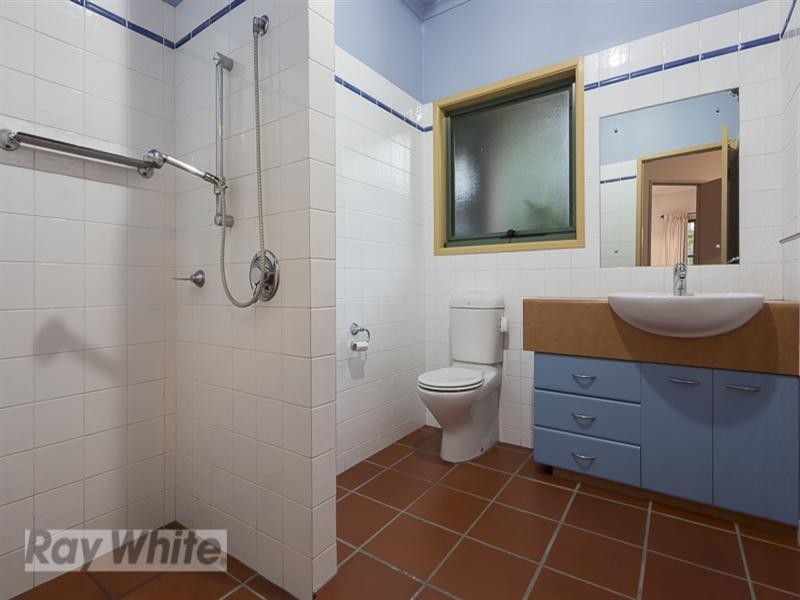 128 Goorari Street, Eight Mile Plains QLD 4113